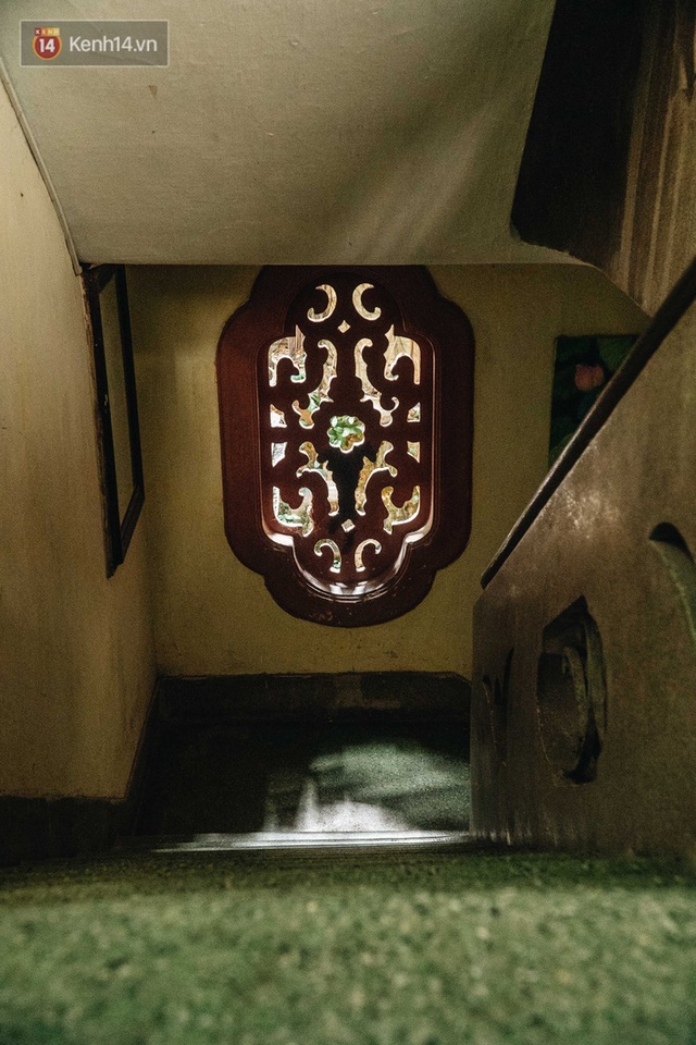 The 80-year-old house, nearly 300m2 wide in the middle of Hanoi's old town: Pay a hundred billion for not for sale, inside there is a cellar that holds 20 people - Photo 16.