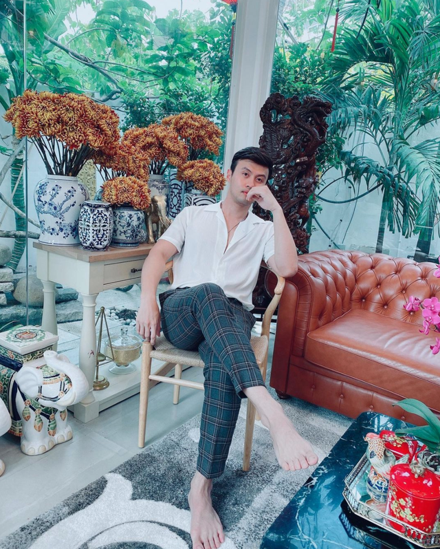 Xịn như nhà Shark Khoa: Biệt thự rộng mênh mông, riêng bồn tắm cũng có giá không dưới 50 triệu đồng! - Ảnh 8. Xịn như nhà Shark Khoa: Biệt thự rộng mênh mông, riêng bồn tắm cũng có giá không dưới 50 triệu đồng! - Ảnh 8.