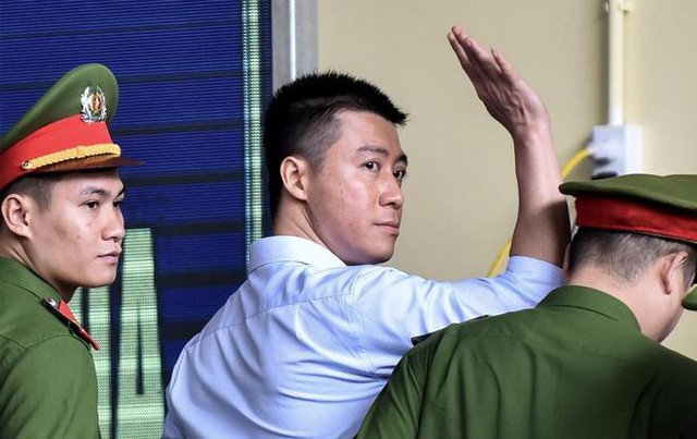  Chánh án TAND tỉnh Quảng Ninh lên tiếng vụ Phan Sào Nam được giảm án tù  - Ảnh 1.