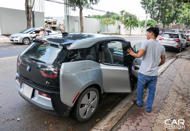  5 xe điện xuất hiện ở Việt Nam trước Vinfast rất lâu: Xót xa nhất lại chính là số phận 2 chiếc Tesla - Ảnh 6.