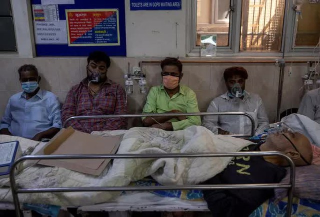  Ấn Độ: Số ca nhiễm lại tăng sốc, người đào mộ chạy đua với thời gian  - Ảnh 2.