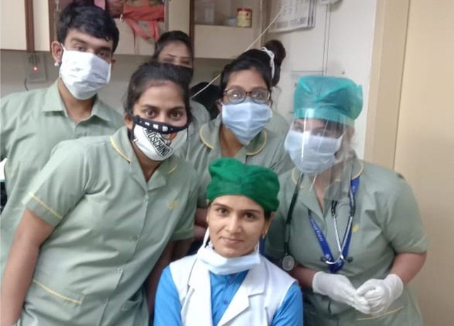 Chuyện đời một y tá tại tuyến đầu chống dịch Covid-19 ở Ấn Độ: Quá tải, Bất lực, Đau đớn nhưng vẫn giữ vững Niềm tin - Ảnh 1.