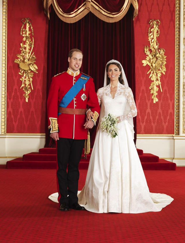  10 năm hôn nhân ngọt ngào của Hoàng tử William và Công nương Kate  - Ảnh 3.