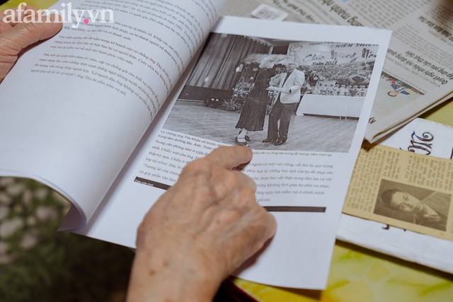 Đôi vợ chồng 61 năm không con cái, về già cùng vào viện dưỡng lão: Chàng trai Hàng Cân hạ gục cô giáo bằng một bài thơ và 5 lần xé đơn ly hôn với lời trách xé lòng - Ảnh 19.