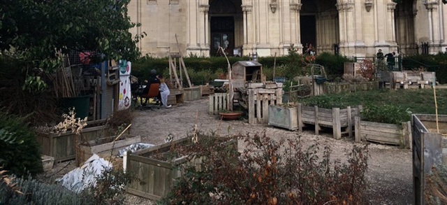 Những hình ảnh gây sốc cho thấy thành phố Paris hoa lệ ngập trong rác khiến cộng đồng mạng thất vọng tràn trề, chuyện gì đang xảy ra? - Ảnh 7.