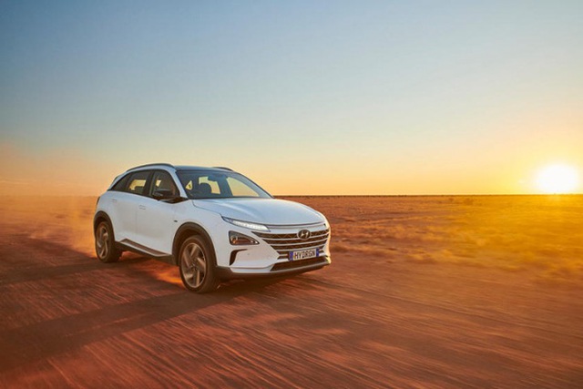  Mẫu ô tô Hyundai lập kỷ lục thế giới, chạy gần 900 km chỉ với 1 bình nhiên liệu nạp đầy - Ảnh 10.