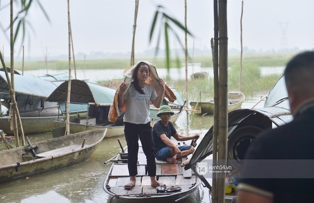 Người dân vùng lũ Hà Tĩnh nói về khoản 13,7 tỷ quyên góp của NS Hoài Linh: Khi nước rút được vài ngày là lúc chúng tôi cần cứu trợ nhất, một nắm khi đói bằng một gói khi no - Ảnh 14.