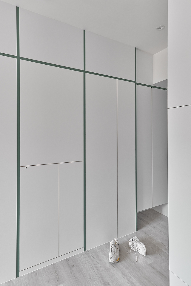 Căn hộ 22m² tối đa hóa không gian nhờ màu trắng kết hợp với hệ tủ lưu trữ thông minh - Ảnh 8.