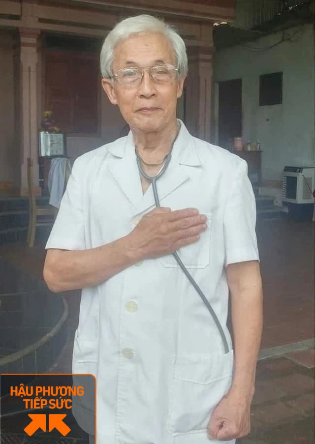 Xúc động bác sĩ 78 tuổi ở Nghệ An viết đơn xin tình nguyện ra Bắc Giang tham gia chống dịch Covid-19 - Ảnh 1.
