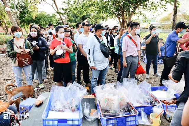  Cát Thy hiện tượng mạng 1 thời hốt bạc nhờ bán bánh tráng trộn, thu nhập lên tới chục triệu/ngày, sau vài tháng đã mua được nhà nhưng bây giờ trắng tay!?  - Ảnh 17.