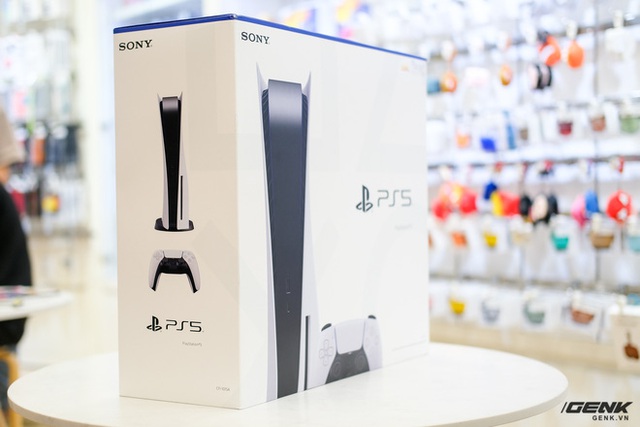 Khó như mua PS5 chính hãng tại VN: Đắt hơn giá Sony niêm yết tới 9 triệu, thà mua hàng xách tay còn hơn! - Ảnh 1.