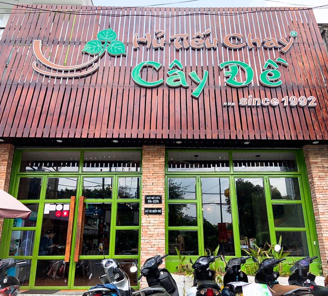 Chuỗi hủ tiếu chay của cặp vợ chồng startup thịt thực vật đầu tiên tại Việt Nam: Nổi tiếng nhất TP Mỹ Tho, ra đời từ năm 1992, có 4 cơ sở ở Sài Gòn - Ảnh 3.