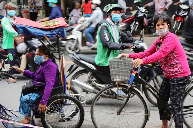  Chuyện cái tủ lạnh thấy thương bỗng xuất hiện giữa Sài Gòn: Nếu người dân có ý thức hơn thì tốt quá - Ảnh 21.