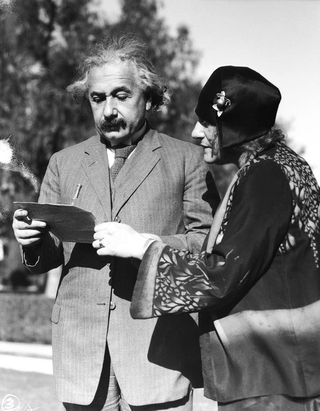  Người vợ thứ hai của thiên tài Albert Einstein: Cô em họ mang danh kẻ thứ 3 khiến vợ cả đau khổ và cuộc sống buồn tủi ít ai thấu  - Ảnh 3.