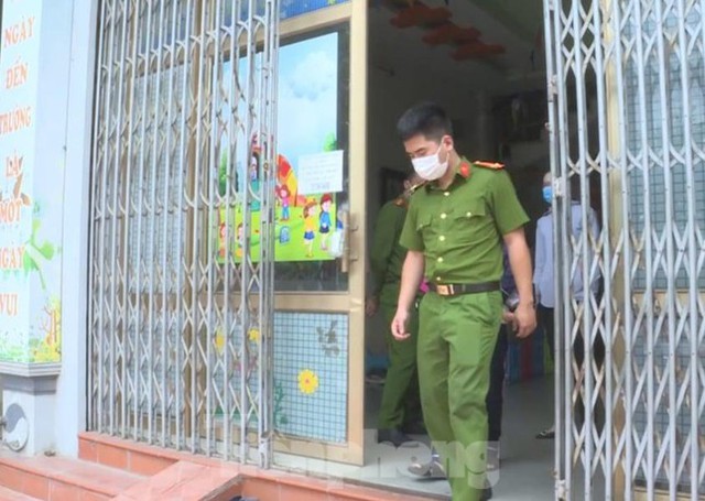 Khởi tố vụ án liên quan đến vụ việc nhét giẻ vào miệng trẻ ở cơ sở mầm non Sao Việt - Ảnh 2.