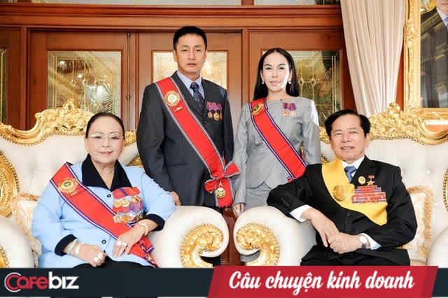 Đại gia đứng sau “quán quân” ủng hộ 500 tỷ vào quỹ Vaccine chống Covid-19: Doanh nhân thế hệ đầu của Việt Nam, từng phải xây hầm chứa vàng vì quá nhiều tiền - Ảnh 4. Đại gia đứng sau “quán quân” ủng hộ 500 tỷ vào quỹ Vaccine chống Covid-19: Doanh nhân thế hệ đầu của Việt Nam, từng phải xây hầm chứa vàng vì quá nhiều tiền - Ảnh 4.