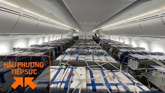 Lần đầu tiên hơn 40 tấn vải thiều Bắc Giang được chễm chệ bao trọn siêu máy bay của Vietnam Airlines, thẳng tiến vào Tp. HCM - Ảnh 4.