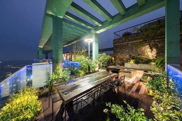  Vợ chồng 9X chi 5 tỷ cải tạo penthouse, dành hẳn 150m2 làm khu vườn trên cao để chill tại gia  - Ảnh 27.