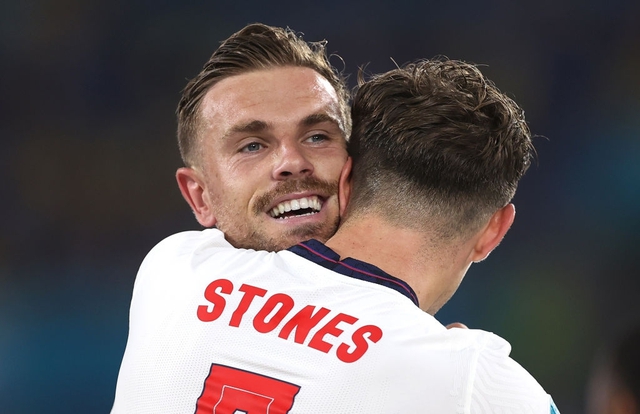 Tâm thư của HLV Gareth Southgate viết cho nước Anh: Nếu không có niềm tự hào dân tộc, cơ hội khoác áo Tam sư sẽ không bao giờ xuất hiện - Ảnh 9. Tâm thư của HLV Gareth Southgate viết cho nước Anh: Nếu không có niềm tự hào dân tộc, cơ hội khoác áo Tam sư sẽ không bao giờ xuất hiện - Ảnh 9.