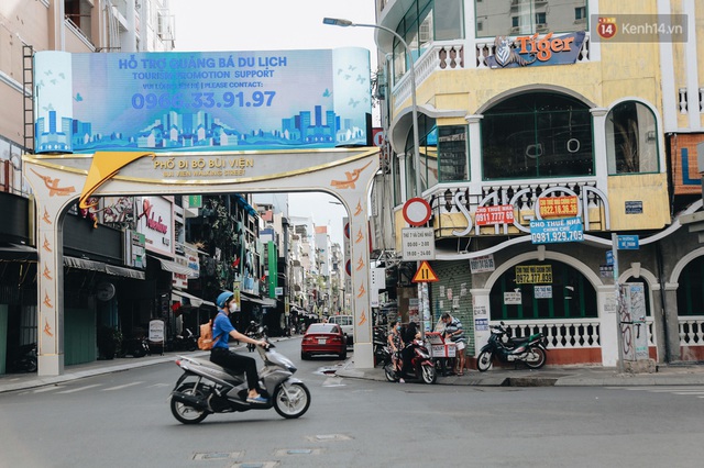  Mặt bằng nhà phố trung tâm Sài Gòn “kiệt sức” vì Covid-19: Chi chít bảng cho thuê nhưng chẳng ai ngó ngàng - Ảnh 3.