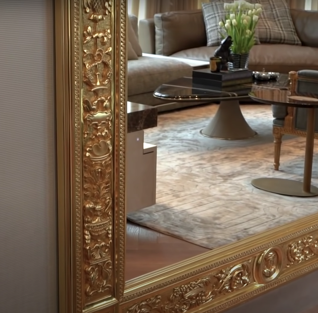 Cận cảnh chiếc gương 2 tỷ trong thiết kế nội thất của Thái Công: Mạ vàng từ đầu đến đuôi, chạm khắc tinh xảo - Ảnh 3.