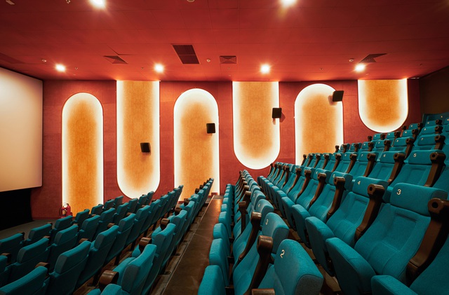 Lần đầu tiên, một rạp chiếu phim Việt Nam được vinh danh trên tạp chí kiến trúc nội thất quốc tế - Ảnh 9.