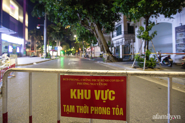 Hà Nội: Phong tỏa nhà hàng pizza trên phố Đoàn Trần Nghiệp do có nhân viên dương tính SARS-CoV-2 - Ảnh 4.