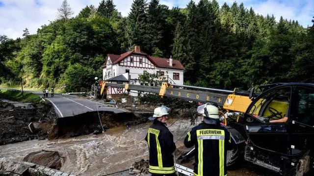  Đức, Bỉ bàng hoàng vì lũ lụt chưa từng thấy  - Ảnh 4.