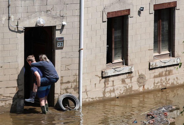 188 người chết vì lũ lụt ở châu Âu, Thủ tướng Đức thốt lên thật kinh hoàng - Ảnh 6.