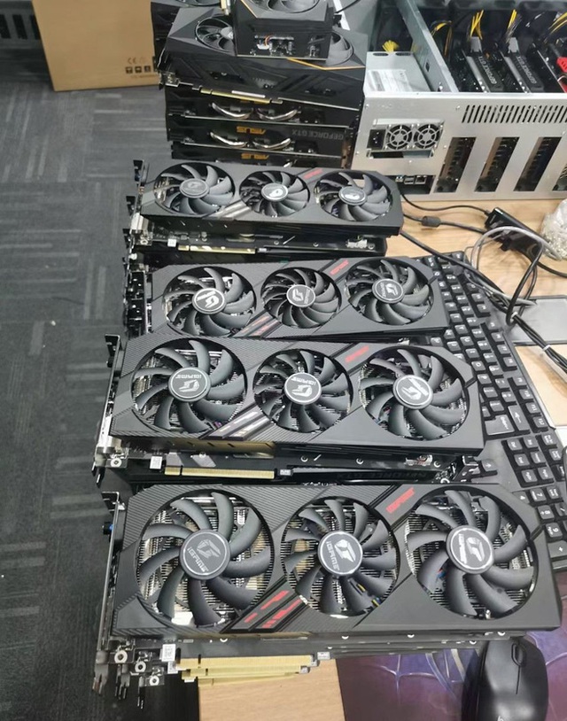 Thợ đào tiền ảo Trung Quốc đang mở ngày hội siêu sale card đồ họa: RTX 3070 chỉ 400 USD, RTX 3060 chưa tới 300 USD - Ảnh 4.