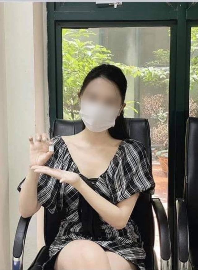 Bộ Y tế yêu cầu BV Hữu Nghị giải trình việc Hoa khôi báo chí nhờ ông ngoại nên được tiêm vaccine Covid-19 không cần đăng ký  - Ảnh 1.