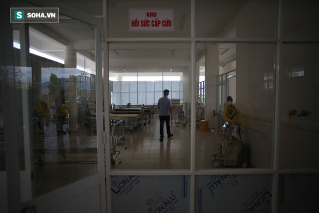  Cận cảnh Bệnh viện dã chiến Đà Nẵng hoàn thành sau 3 ngày xây dựng vừa đưa vào hoạt động - Ảnh 7.