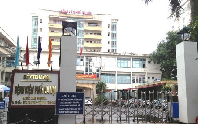 Phát hiện 14 trường hợp dương tính, Bệnh viện Phổi Hà Nội dừng tiếp bệnh nhân, phong tỏa Khoa Nội 3