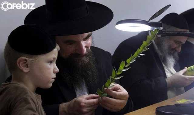 Cha tôi dạy: Lúc nào vô công rỗi nghề thì đàn ông sẽ làm những việc long trời lở đất, ngẫm ra không sai một ly!  - Ảnh 1.