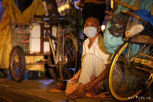 Rưng rưng Sài Gòn trước giờ G: GIÃN CÁCH MÀ KHÔNG XA CÁCH  - Ảnh 4.