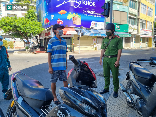  Cảnh tượng chưa từng thấy ở Đà Nẵng, đường phố không một bóng người - Ảnh 5.