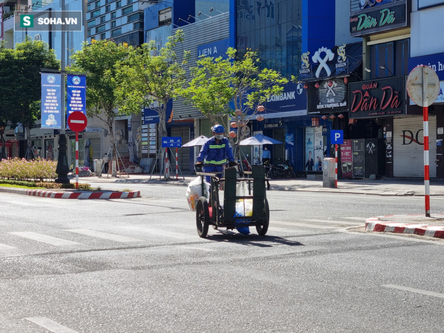  Cảnh tượng chưa từng thấy ở Đà Nẵng, đường phố không một bóng người - Ảnh 7.
