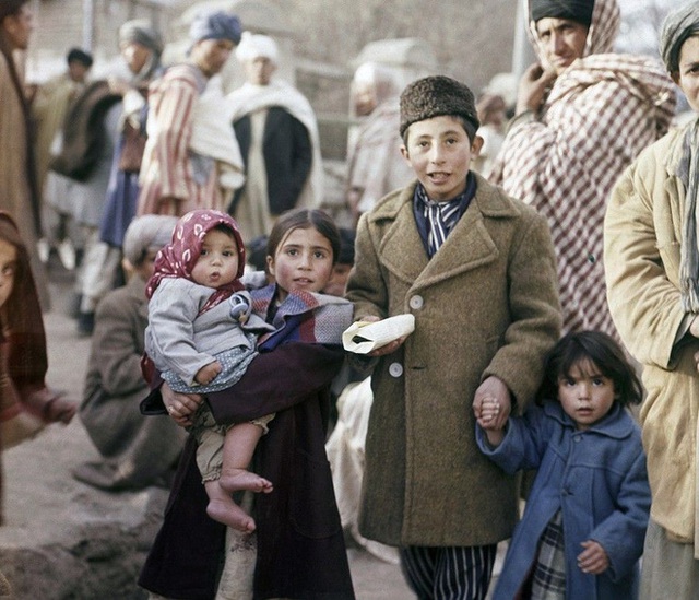 Chùm ảnh Afghanistan thập niên 60, trước thời kì Taliban: Hiền hòa, yên bình và đẹp như một giấc mơ - Ảnh 21.