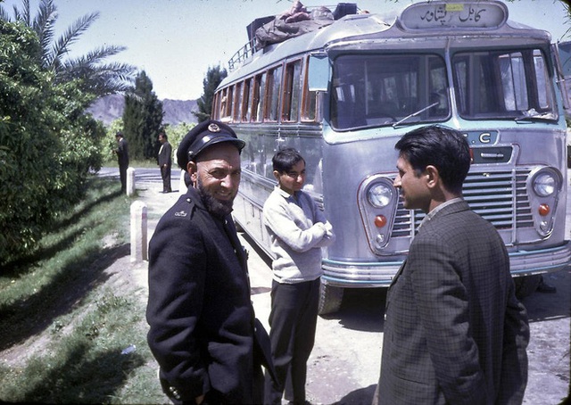 Chùm ảnh Afghanistan thập niên 60, trước thời kì Taliban: Hiền hòa, yên bình và đẹp như một giấc mơ - Ảnh 37.