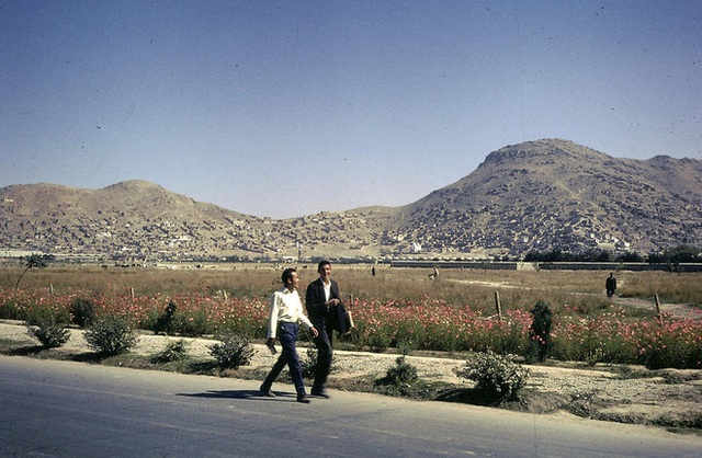 Chùm ảnh Afghanistan thập niên 60, trước thời kì Taliban: Hiền hòa, yên bình và đẹp như một giấc mơ - Ảnh 42.