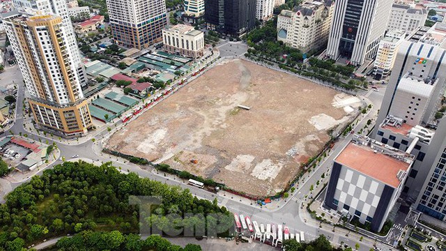 Nhìn từ Flycam khu đất 3,2ha xây dựng Đại sứ quán Mỹ trị giá 1,2 tỉ USD ở Hà Nội - Ảnh 9.