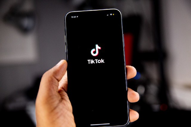 Cách tôi kiếm được 850 USD trong 36 giờ chỉ với một tài khoản TikTok - Ảnh 1.