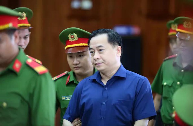  Vụ truy tố Nguyễn Duy Linh tội nhận hối lộ: Khối tài sản khủng của thầy phong thuỷ  - Ảnh 1.