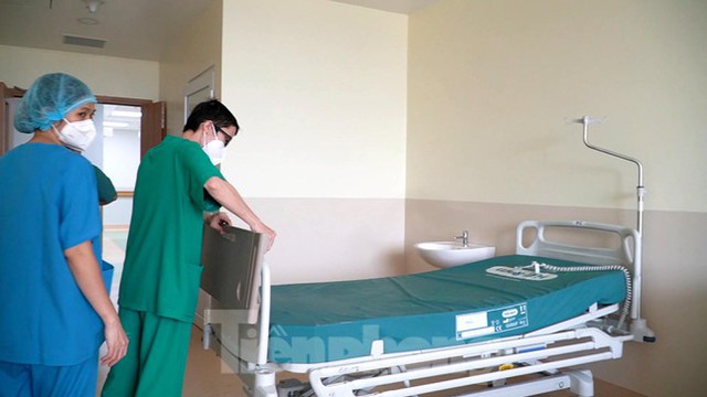  Cận cảnh khoa đặc biệt cho bệnh nhân vừa vượt qua cửa tử tại Bệnh viện Hồi sức COVID-19 - Ảnh 8.