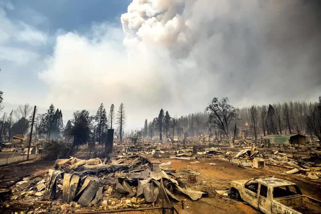  Thị trấn Greenville của bang Califorbia bị xóa sổ trong biển lửa  - Ảnh 7.
