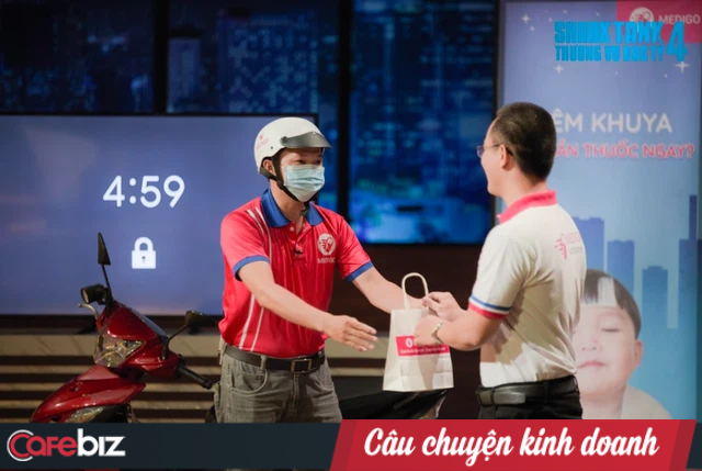 Xuất hiện startup bị Shark Bình mắng ‘ngáo giá’ nhất Shark Tank: 1 tháng đốt 280 triệu, đem về GMV 800 triệu đồng, tự định giá DN 185 tỷ đồng, lợi thế duy nhất là giao hàng ban đêm - Ảnh 1.