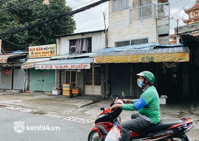 Photo: Many famous cafes, Saigon broken rice is still in hibernation even though it is sold to take home - Photo 12. Photo: Many famous cafes, Saigon broken rice is still in hibernation even though it is sold to take home - Photo 12.