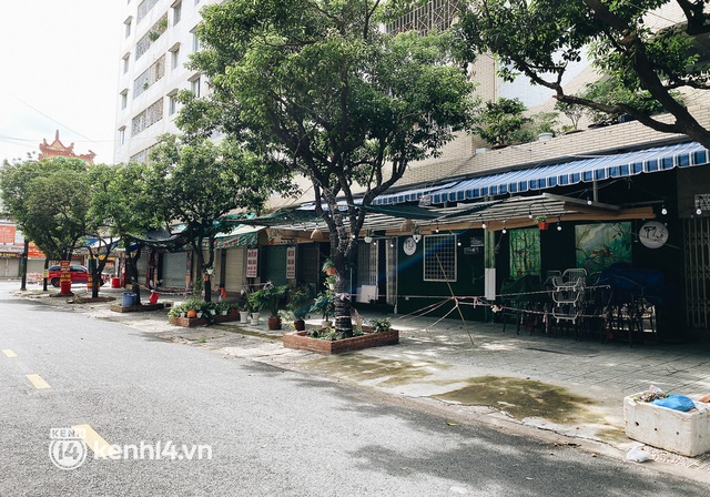  Ảnh: Nhiều quán cafe nổi tiếng, cơm tấm Sài Gòn vẫn trong tình trạng ngủ đông dù được bán mang về - Ảnh 14.