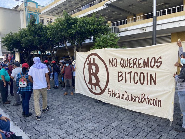 Experiencing the First Day of Bitcoin Legalization in El Salvador: Great Beginnings!  - Photo 5.