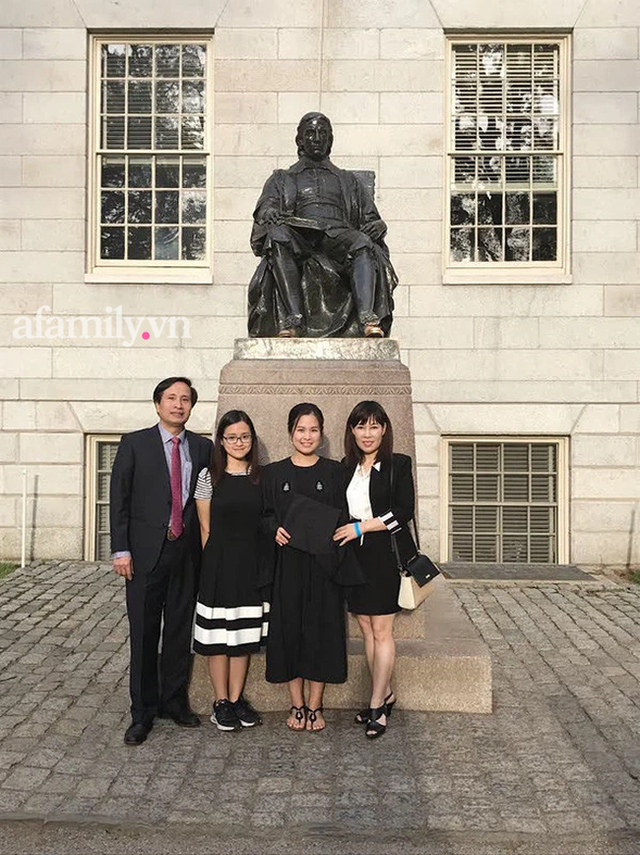 Mẹ Hà Nội nuôi 2 con gái đỗ Đại học Harvard chia sẻ bí quyết rèn con từ bé: Trời mưa như bão cũng dứt khoát làm điều này - Ảnh 3.